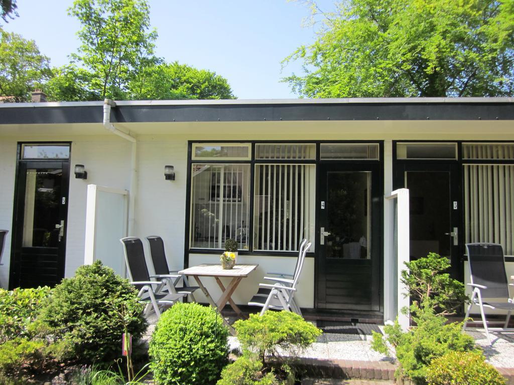 Appartementen Huize Eikenhof แบร์เคน ภายนอก รูปภาพ